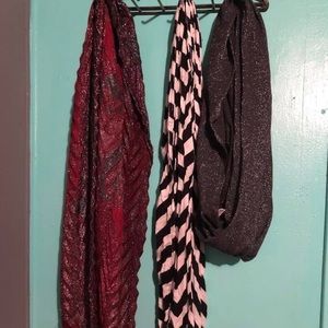 scarfs